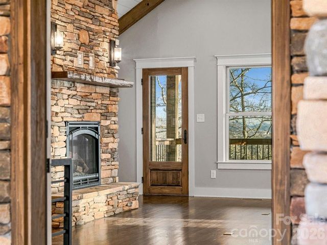 17 Denali Drive, Asheville, NC 28806