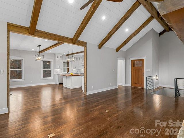 17 Denali Drive, Asheville, NC 28806
