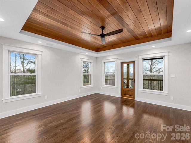 17 Denali Drive, Asheville, NC 28806