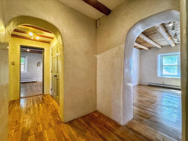 951 Camino Santander, Santa Fe, NM 87505