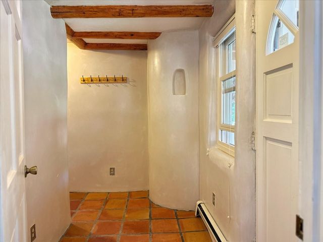 951 Camino Santander, Santa Fe, NM 87505