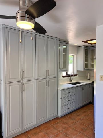 951 Camino Santander, Santa Fe, NM 87505