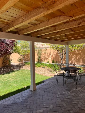 951 Camino Santander, Santa Fe, NM 87505