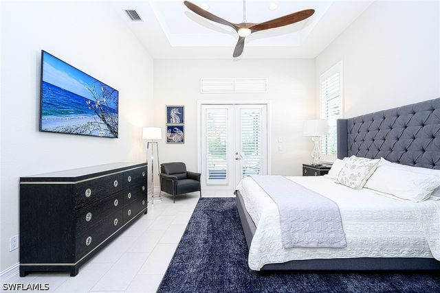 14232 Laguna Springs LN, Naples, FL 34114