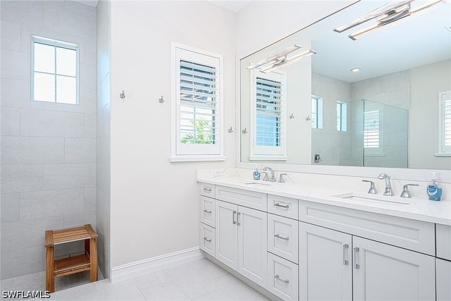 14232 Laguna Springs LN, Naples, FL 34114