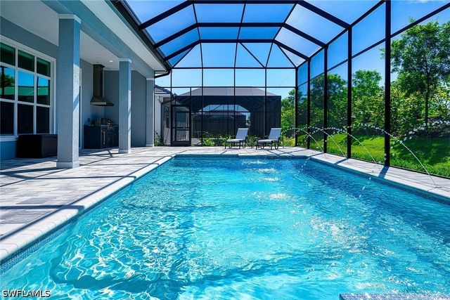 14232 Laguna Springs LN, Naples, FL 34114