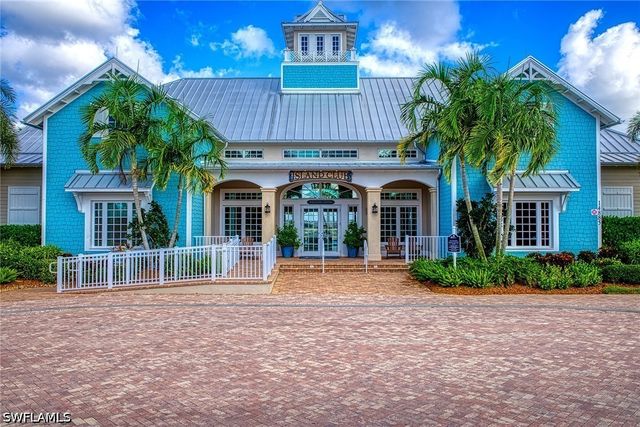 14232 Laguna Springs LN, Naples, FL 34114