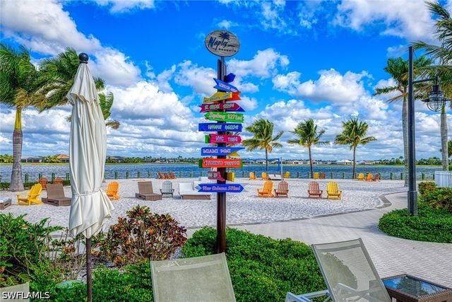 14232 Laguna Springs LN, Naples, FL 34114