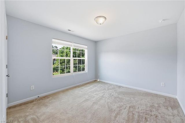 3833 Crestwell Cove Court, Winston-salem, NC 27103
