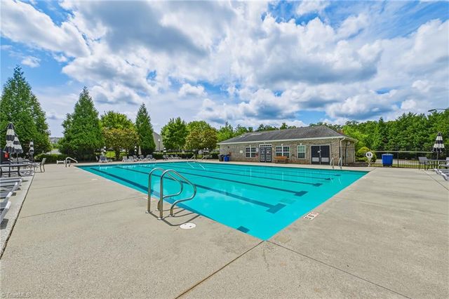 3833 Crestwell Cove Court, Winston-salem, NC 27103