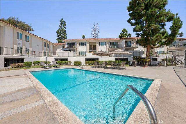 18225 Kingsdale Avenue 103, Redondo Beach, CA 90278