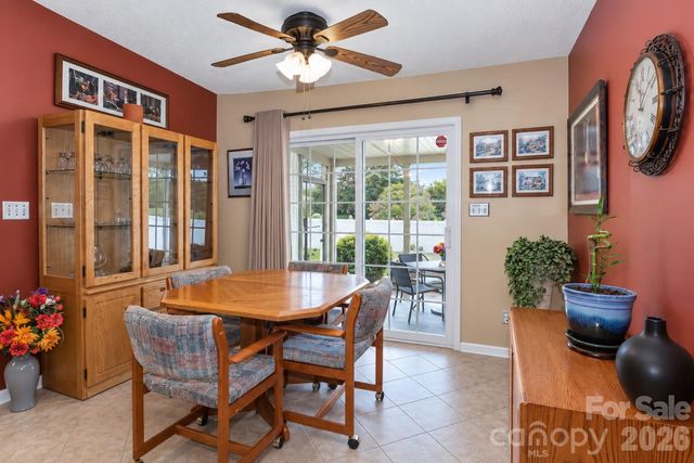 2174 Wexford Way, Statesville, NC 28625