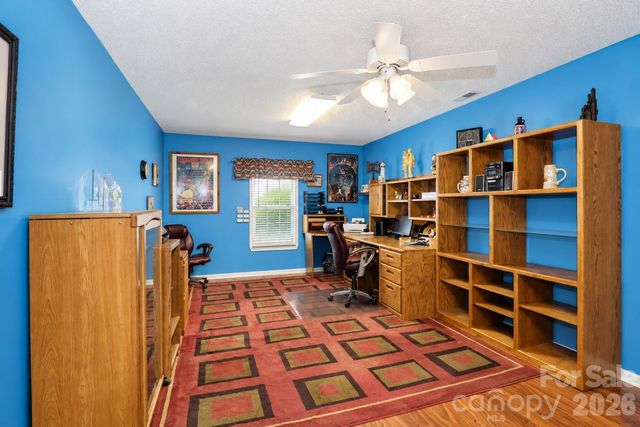 2174 Wexford Way, Statesville, NC 28625