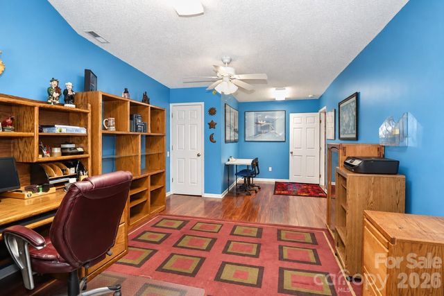 2174 Wexford Way, Statesville, NC 28625