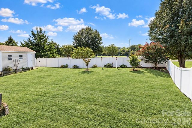 2174 Wexford Way, Statesville, NC 28625