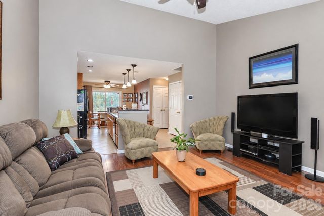 2174 Wexford Way, Statesville, NC 28625