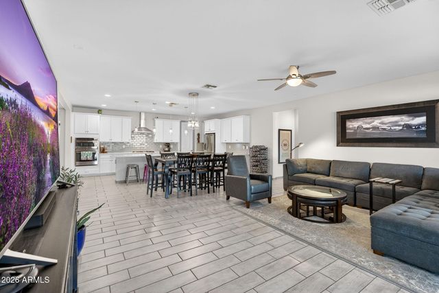 12536 W LAMAR Court, Glendale, AZ 85307