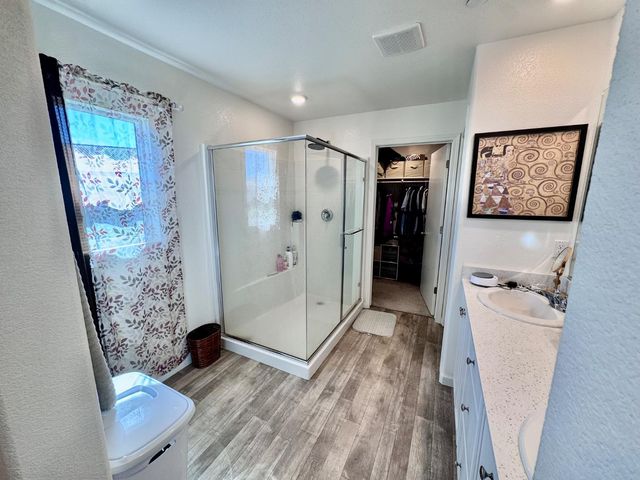 6106 Friendship Ct, Riverbank, CA 95367