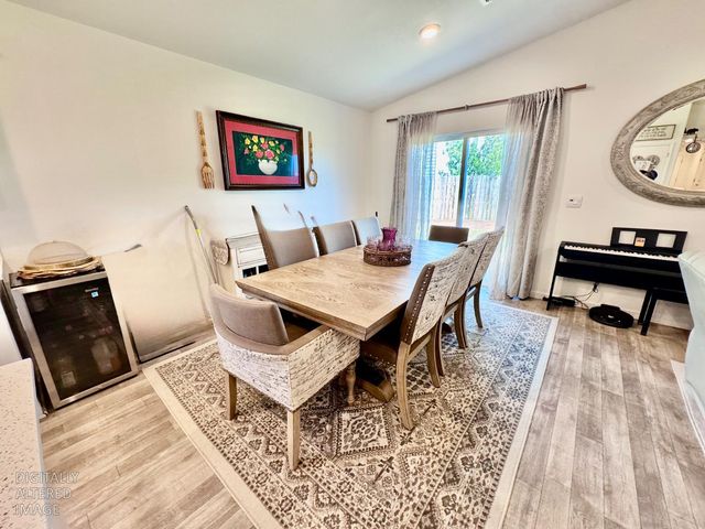 6106 Friendship Ct, Riverbank, CA 95367
