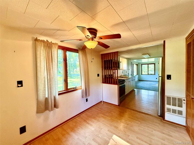 148 Lakeview Drive Road, Highland Lake, NY 12743