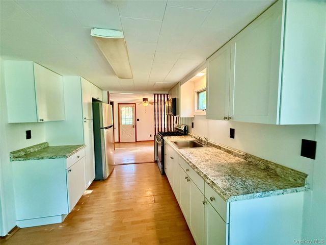 148 Lakeview Drive Road, Highland Lake, NY 12743