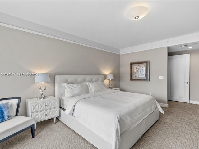 1435 Brickell Ave 3212, Miami, FL 33131