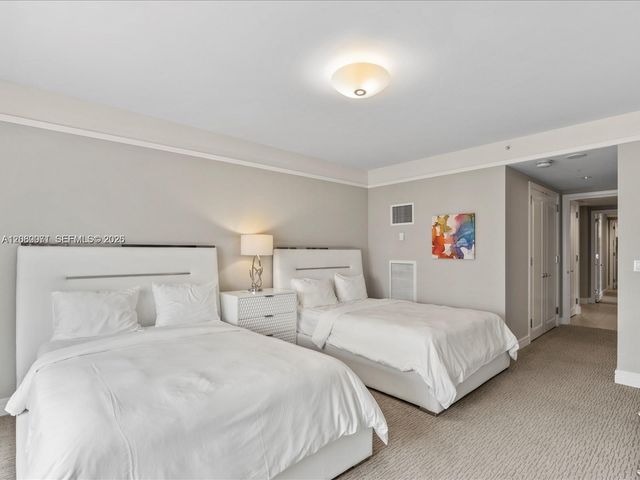 1435 Brickell Ave 3212, Miami, FL 33131