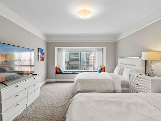 1435 Brickell Ave 3212, Miami, FL 33131