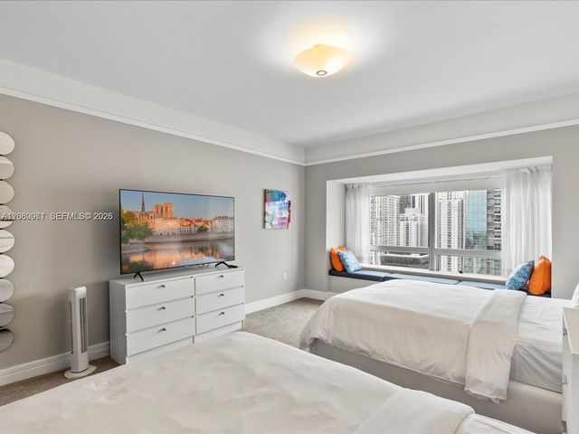 1435 Brickell Ave 3212, Miami, FL 33131