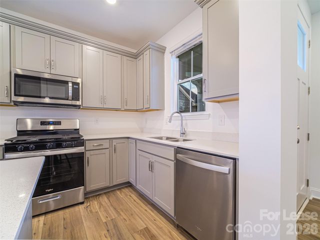 1535 Pebble Shore Lane, Belmont, NC 28012