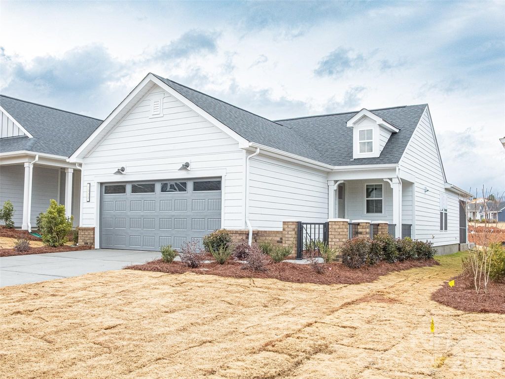 1535 Pebble Shore Lane, Belmont, NC 28012