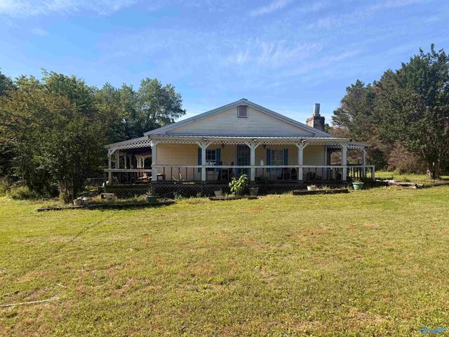 13952 Robinson Lane, Elkmont, AL 35620