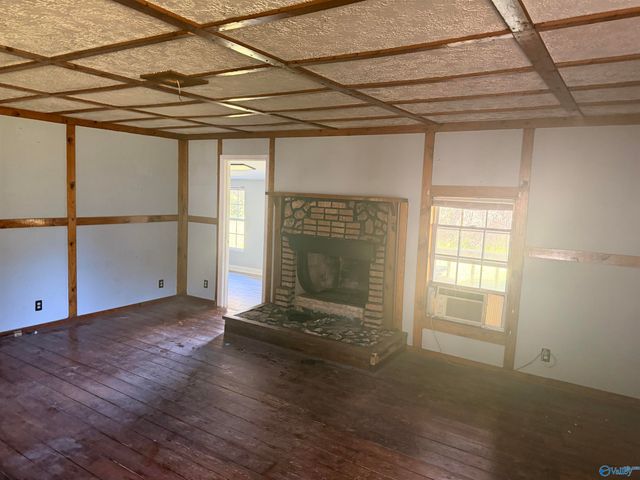 13952 Robinson Lane, Elkmont, AL 35620