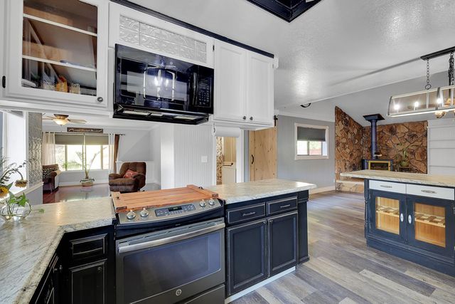 16850 Sesame St, Brownsville, CA 95919