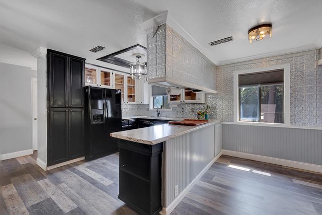 16850 Sesame St, Brownsville, CA 95919