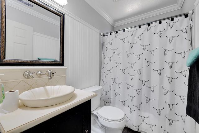 16850 Sesame St, Brownsville, CA 95919