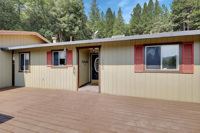 16850 Sesame St, Brownsville, CA 95919