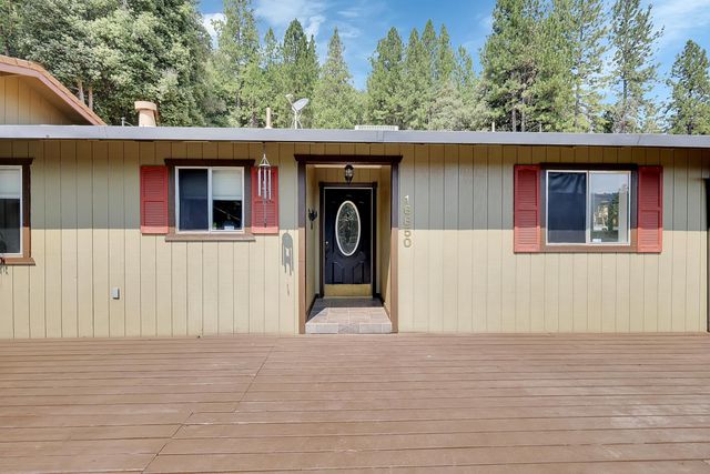 16850 Sesame St, Brownsville, CA 95919