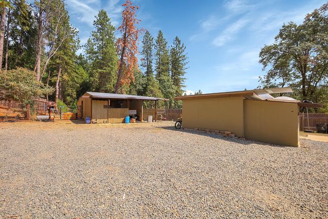 16850 Sesame St, Brownsville, CA 95919