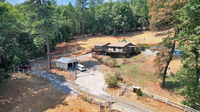 16850 Sesame St, Brownsville, CA 95919