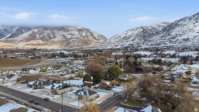2112 N 800 E, North Ogden, UT 84414