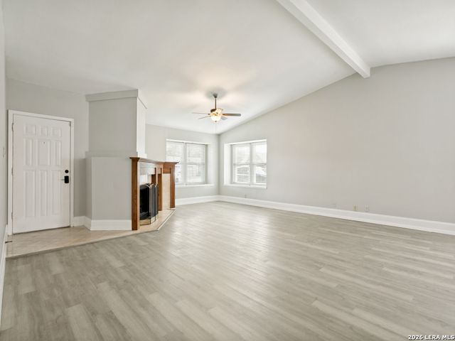 6827 COUNTRY HL, San Antonio, TX 78240