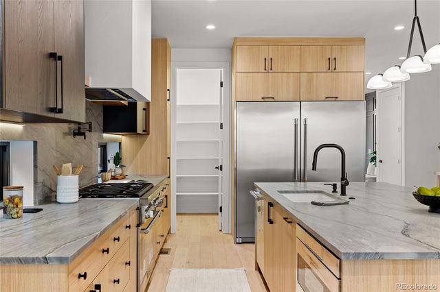 19 S Jackson Street, Denver, CO 80209