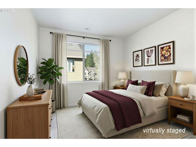 38545 CASCADIA VILLAGE Dr, Sandy, OR 97055