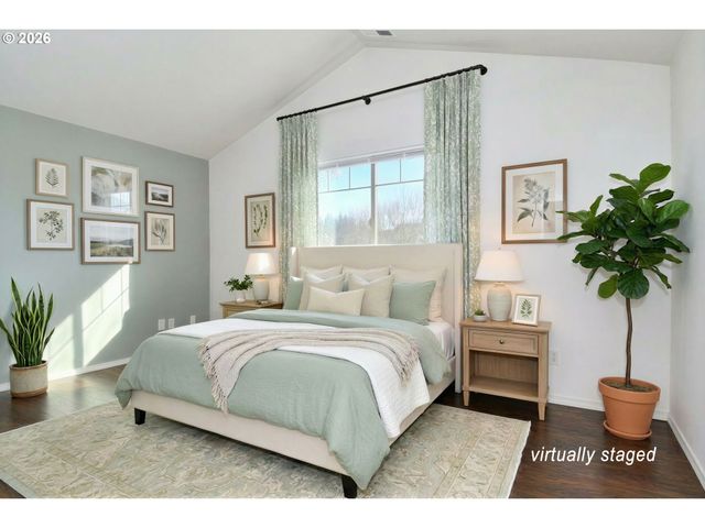 38545 CASCADIA VILLAGE Dr, Sandy, OR 97055
