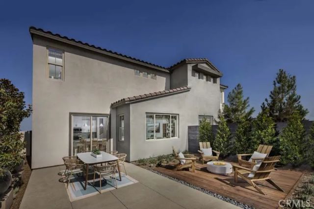 15881 Blue Copper Way, Fontana, CA 92336
