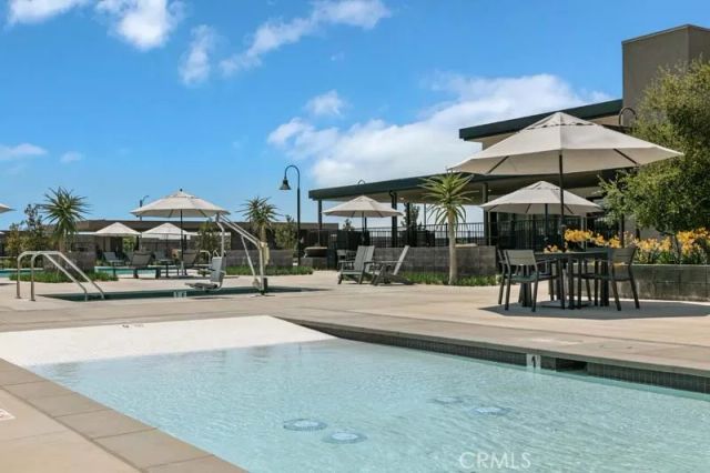 15881 Blue Copper Way, Fontana, CA 92336