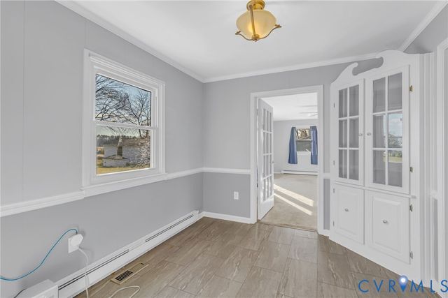 1928 Lake Rd, Lottsburg, VA 22511