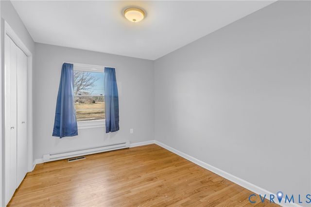 1928 Lake Rd, Lottsburg, VA 22511