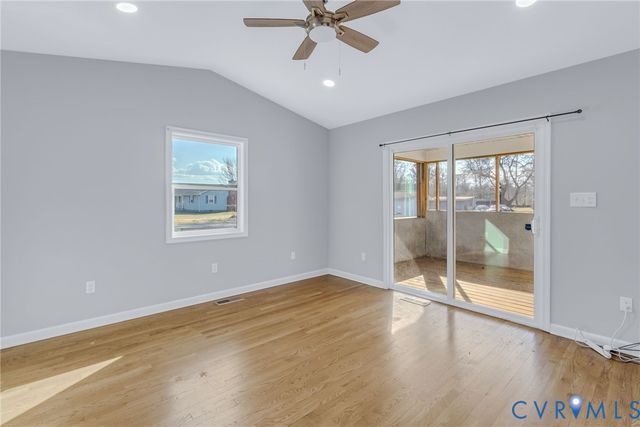 1928 Lake Rd, Lottsburg, VA 22511